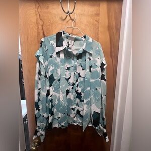 Women’s multicolor blouse